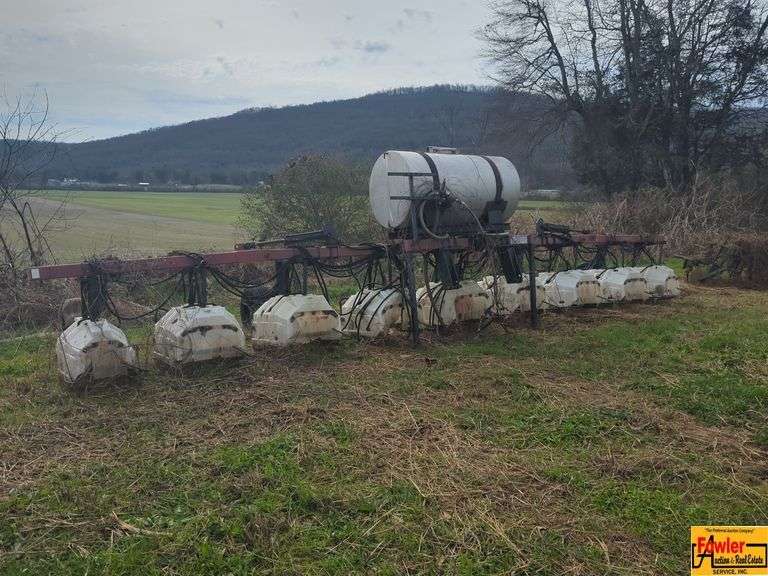 Hoodless Sprayer image