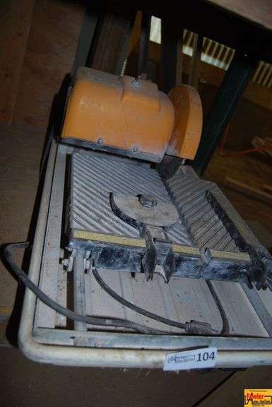 Tile Saw image