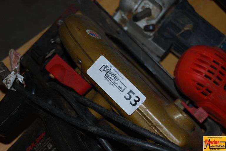 Assorted Power Tools: Skilsaw, Bosch, and Black & Decker image