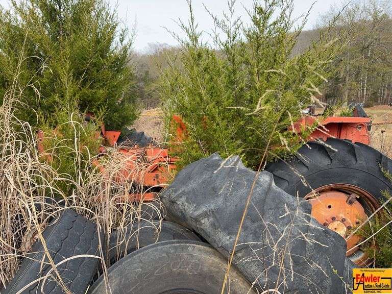 Allis-Chalmers Tractor, for scrap image