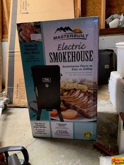 Masterbuilt Electric Smokehouse image