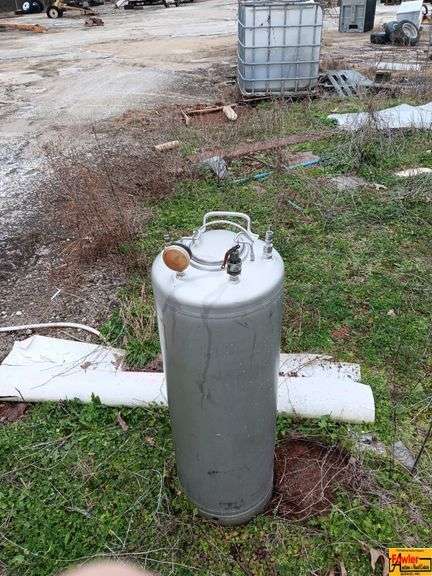 Stainless Steel Spray Tank image