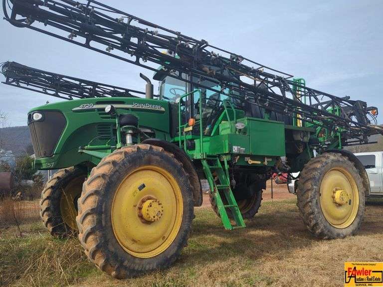 John Deere 4720 Self-Propelled Sprayer, hrs unknown; SN N04720X005339 image