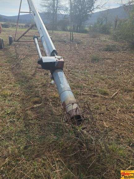 62' 8" Grain Auger image