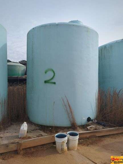 6,000-Gallon Tank image