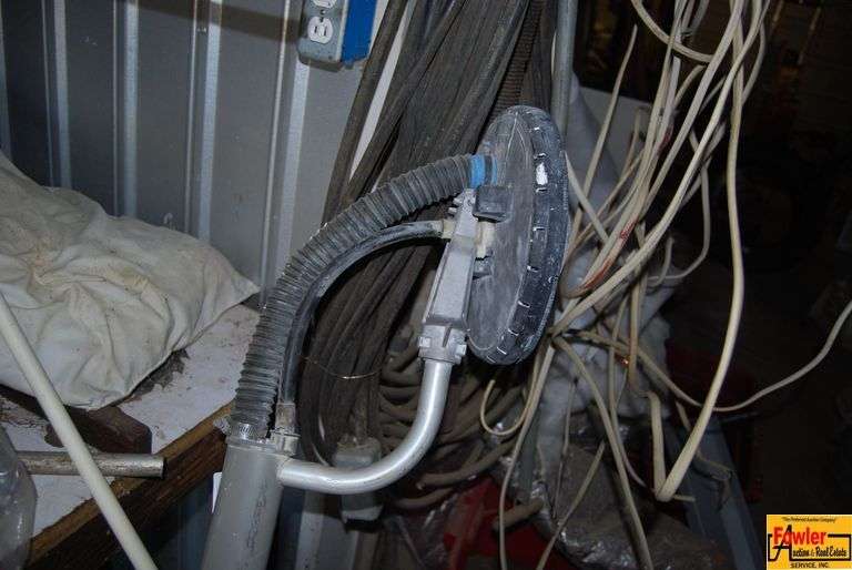 Porter Cable Drywall Sander & Vacuum (Shop Vac Not Included) image