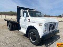 1972 GMC 5500 Flat Bed Truck; 38,068 miles showing; VIN CM503-Z139572; BILL OF SALE ONLY.  See video.