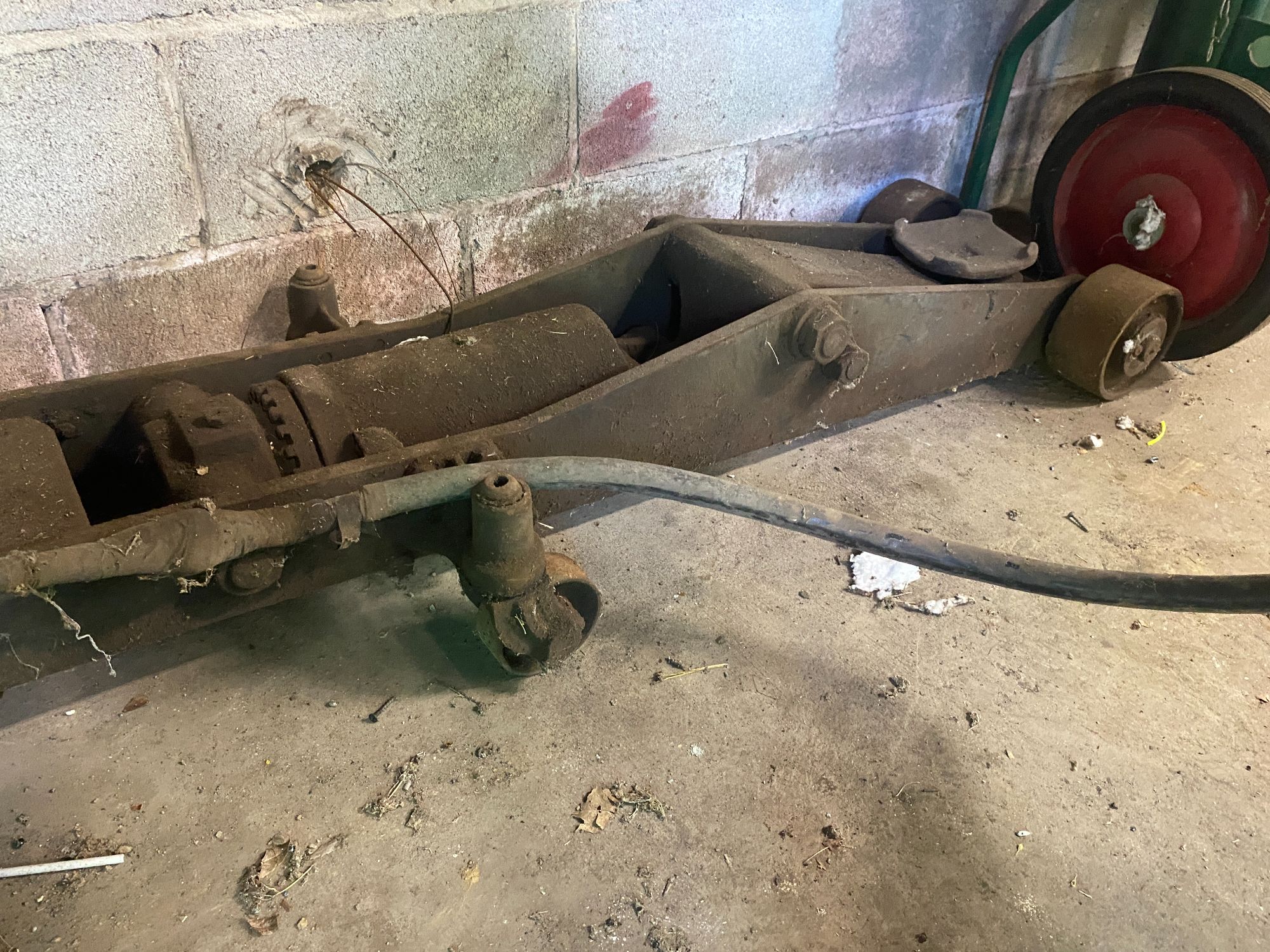 Shop Tools Plus Vintage:  Tractors, Lots Of Petroliania & Coca-Cola Signage, Radios, Game Machines, Toys & More featured photo 301