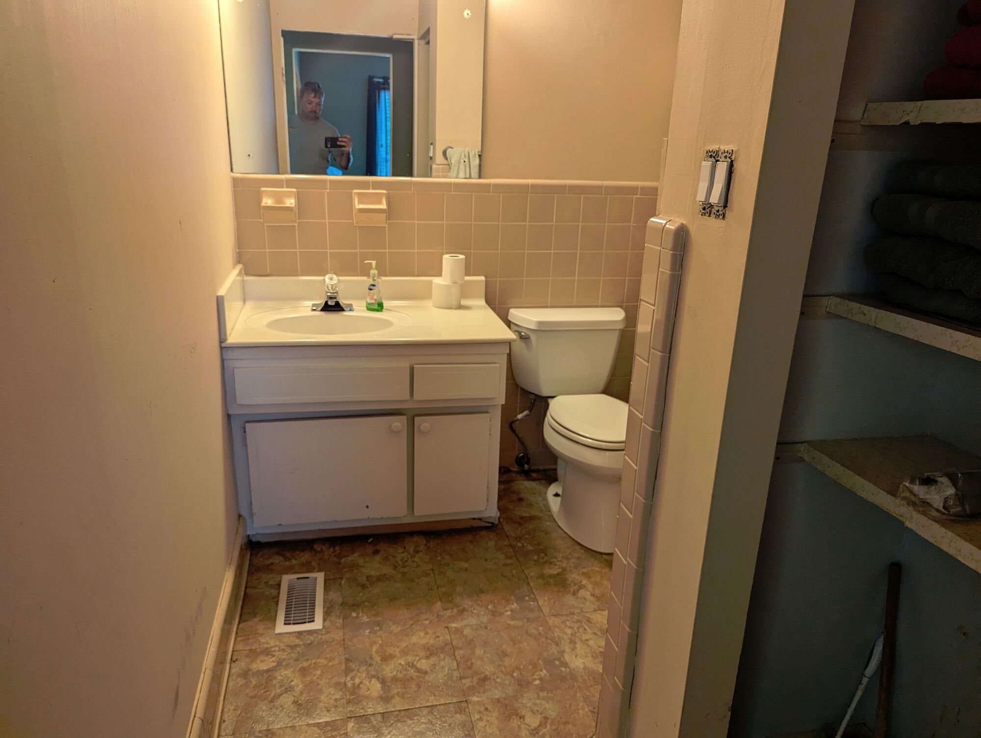 Lot image 80