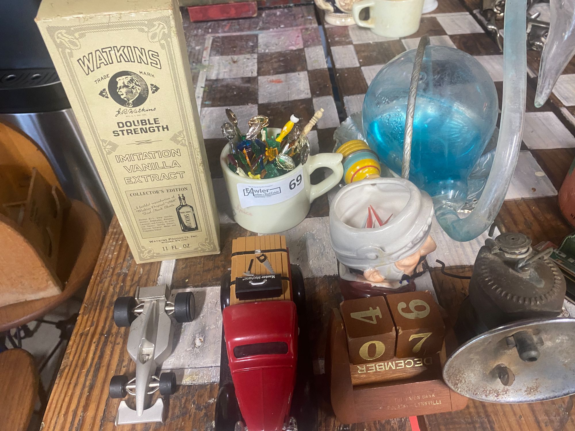 Shop Tools Plus Vintage:  Tractors, Lots Of Petroliania & Coca-Cola Signage, Radios, Game Machines, Toys & More featured photo 54