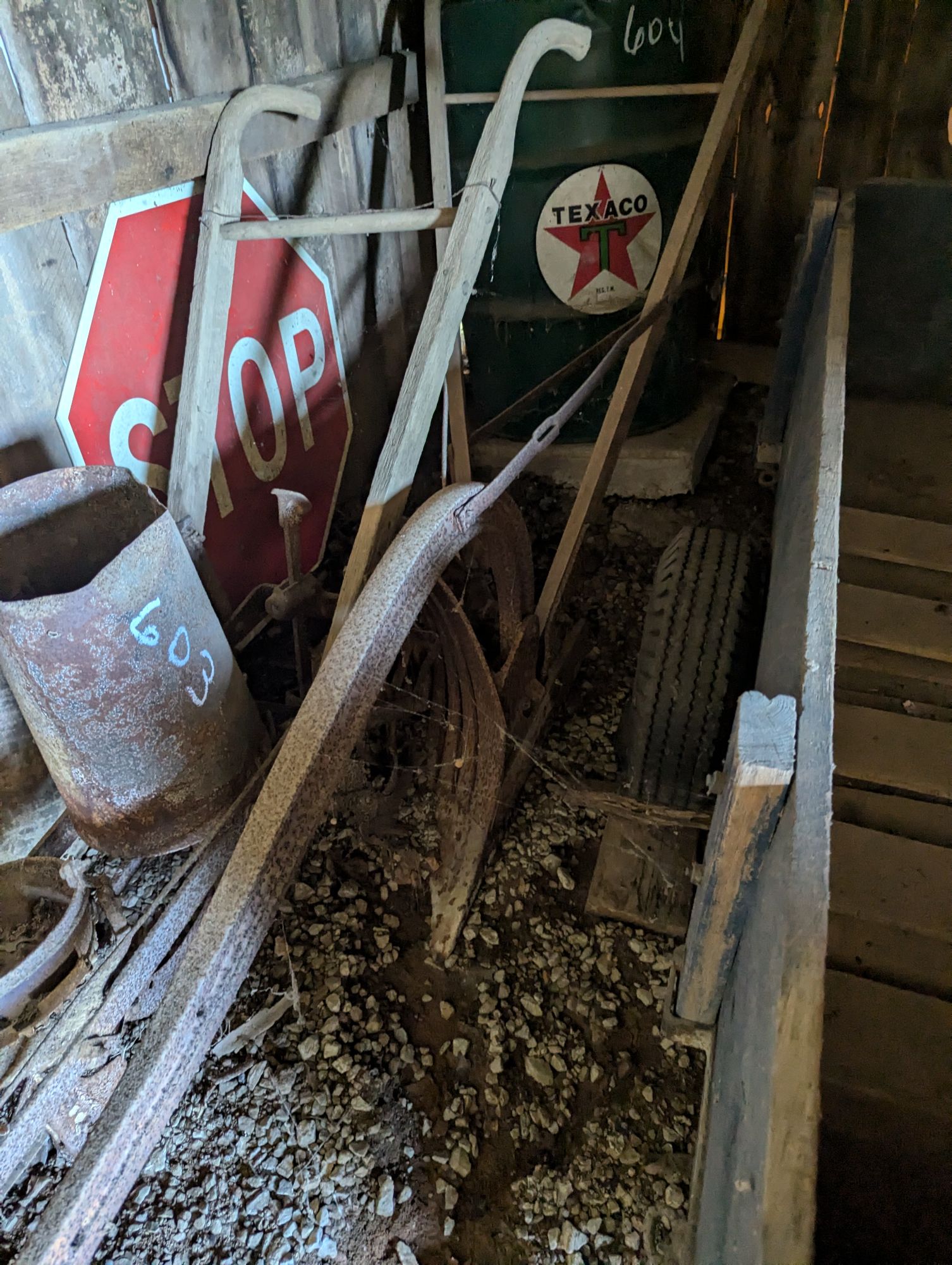 Lot image 3