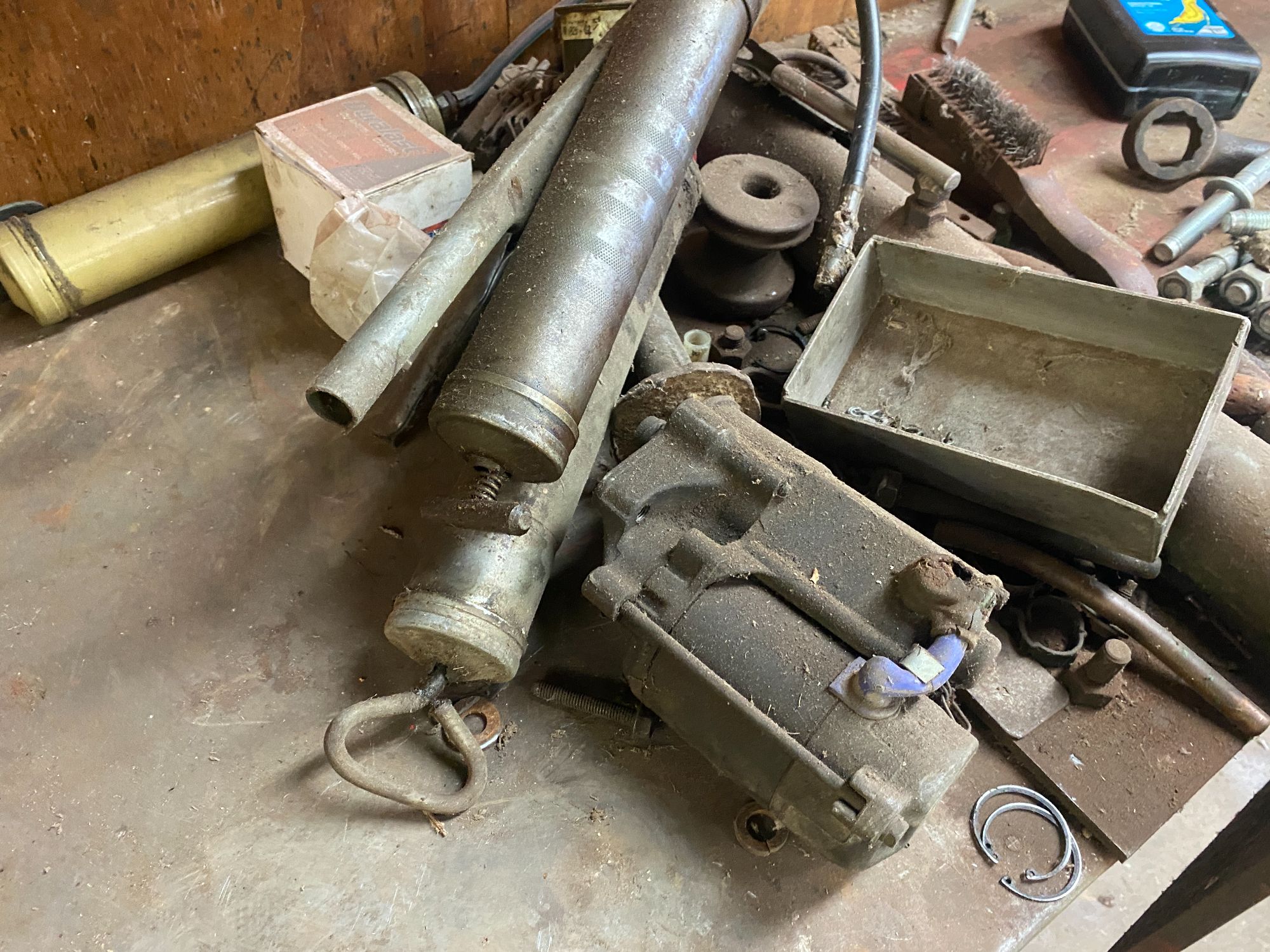 Shop Tools Plus Vintage:  Tractors, Lots Of Petroliania & Coca-Cola Signage, Radios, Game Machines, Toys & More featured photo 289