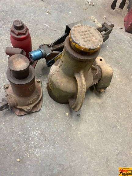 Assorted Hydraulic and Scissor Jacks