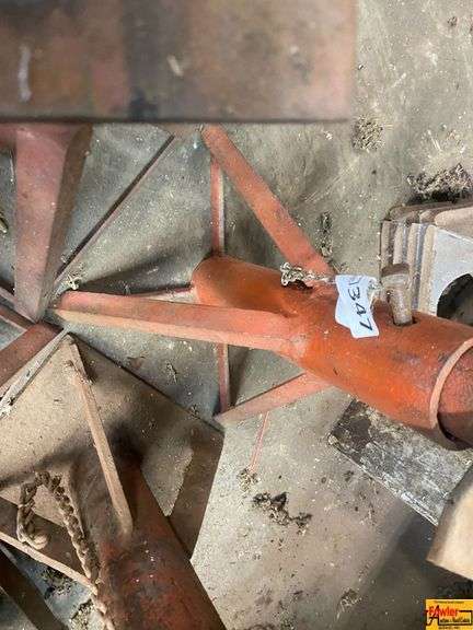 Four Metal Lift Stands