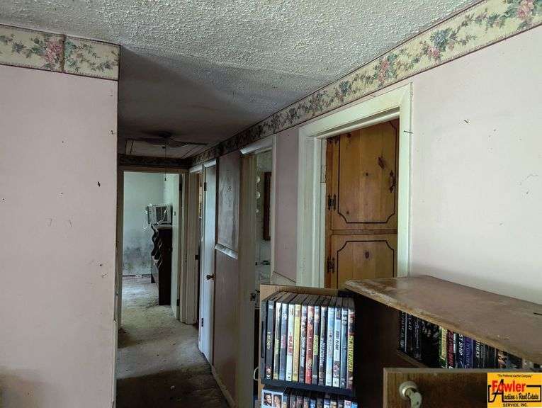 3-Bedroom House On 1 Acre± In North Madison County
