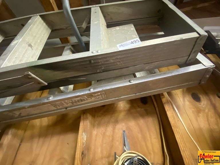 Aluminum Extension Ladder