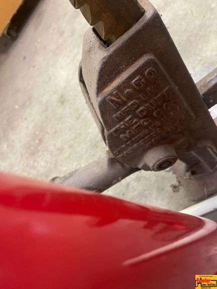 Hydraulic Bottle Jack & Duff Norton No. 50 Jack