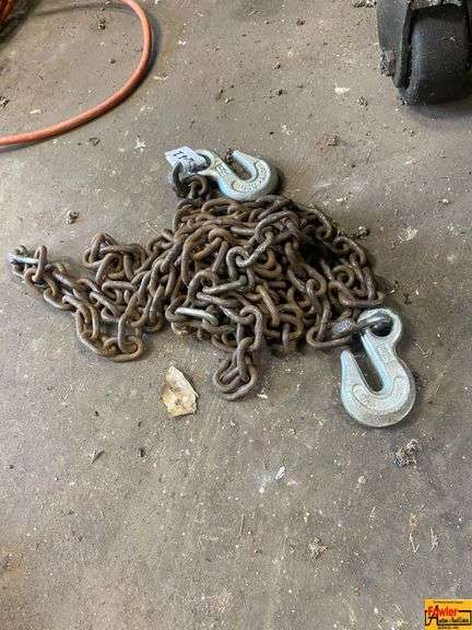Heavy Duty Tow Chain with Hooks