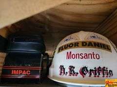 Gulf Saphire Motor Oil Can, Coca-Cola Can, Impac Camera & More