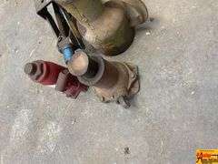 Assorted Hydraulic and Scissor Jacks