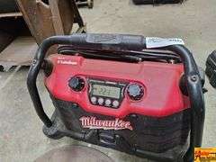 Milwaukee Radio and Industrial Shop Light