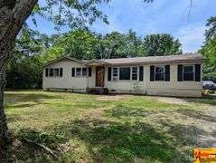 3-Bedroom House On 1 Acre± In North Madison County