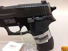 Sig Sauer P220, 45cal, 37B019867