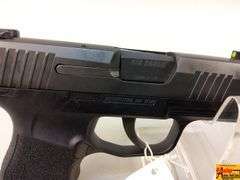 Sig Sauer P365, 9mm, 66A073930