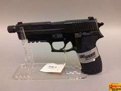 Sig Sauer P220, 45cal, 37B019867