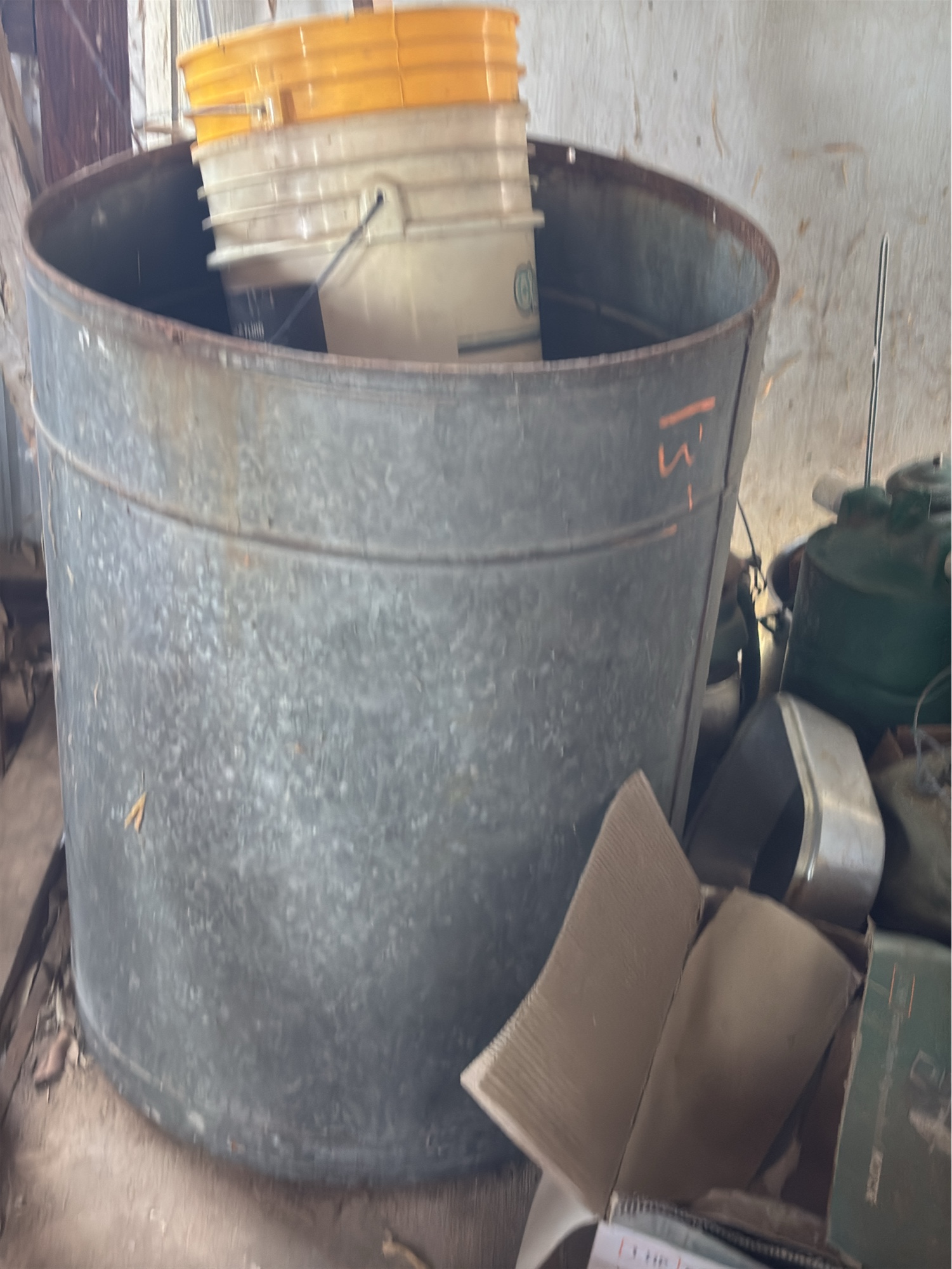 Lot image 4