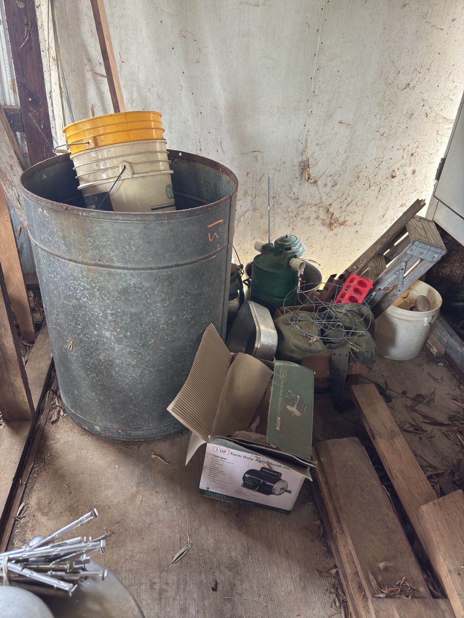 Lot image 2
