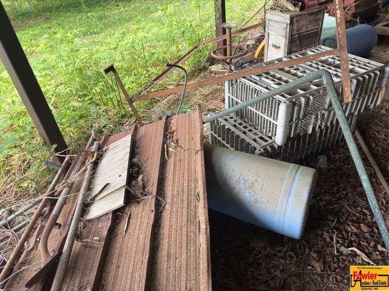 Assorted Household Items