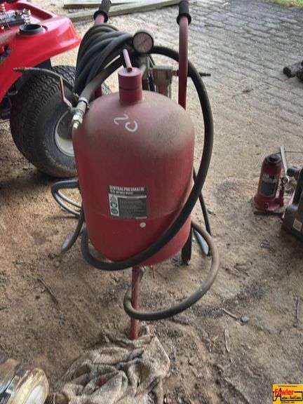 Central Pneumatic Abrasive Blaster