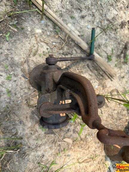 Vintage Cast Iron Meat Grinder