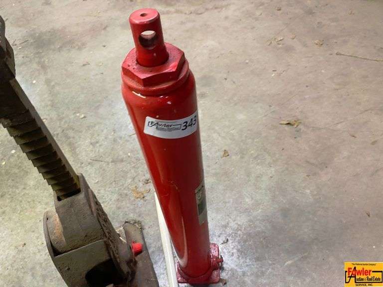 Hydraulic Bottle Jack & Duff Norton No. 50 Jack