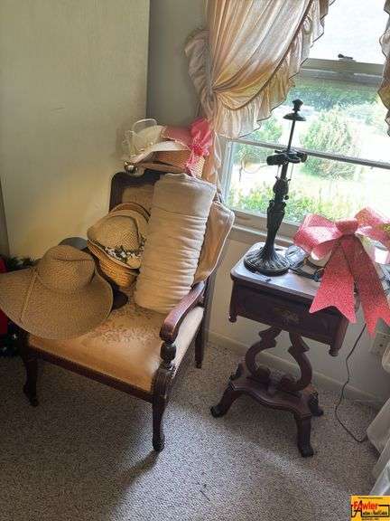 Chair, Table & Contents