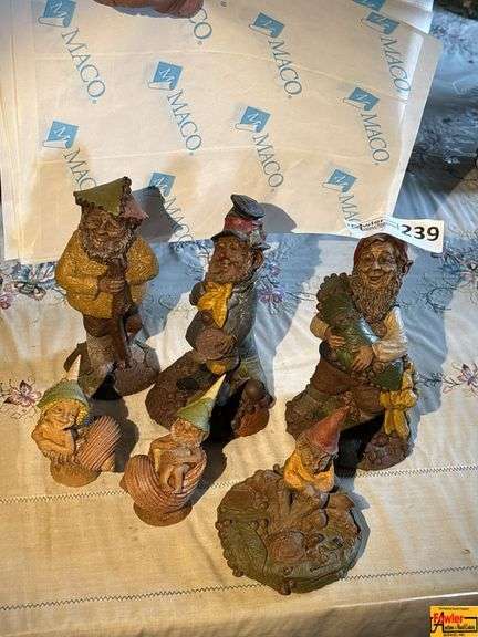 Tom Clark Gnomes