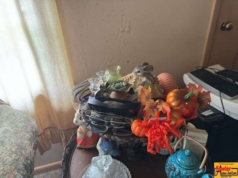 Table & Contents
