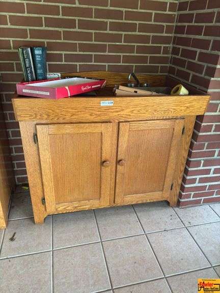 Dry Sink & Contents