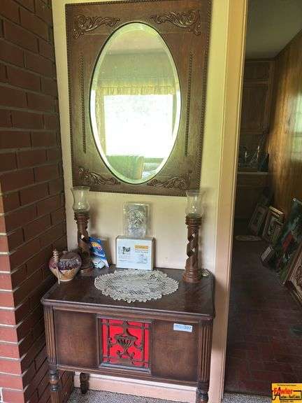 Entry Table, Mirror & Contents on table