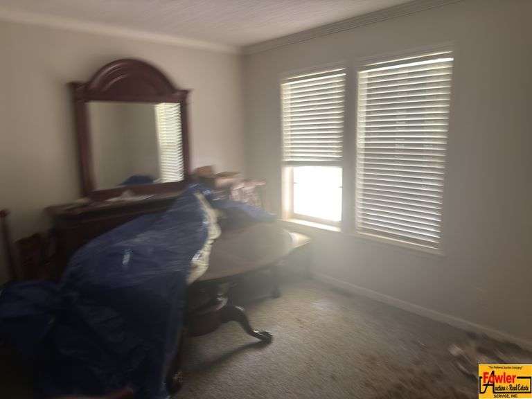 Assorted Furniture