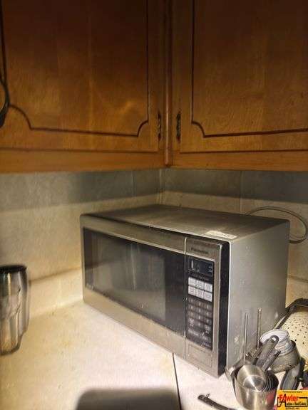 Microwave Oven