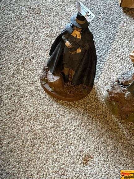 Tom Clark Figurines
