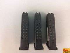 1 Glock 17 & 2 KCI, 9mm magazines