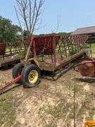 Feed Wagon