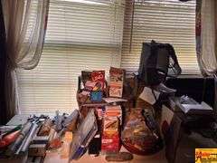 Assorted Items 271