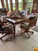 Table & Chairs