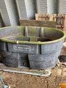 Rubbermaid Stock Tank