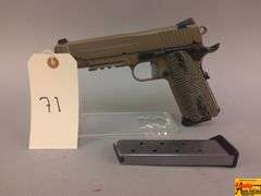 Sig Sauer 1911, 45 auto; GS53906