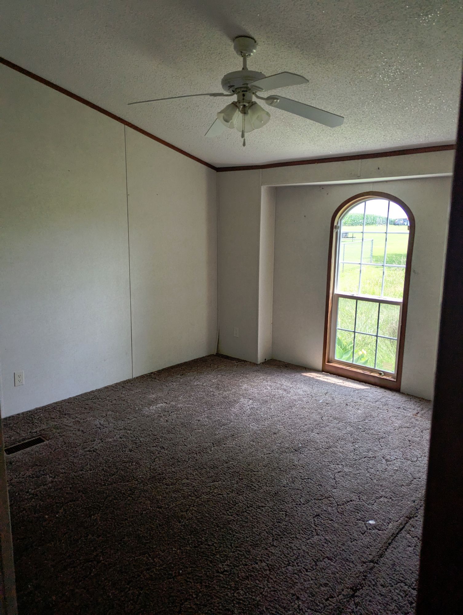 Lot image 27